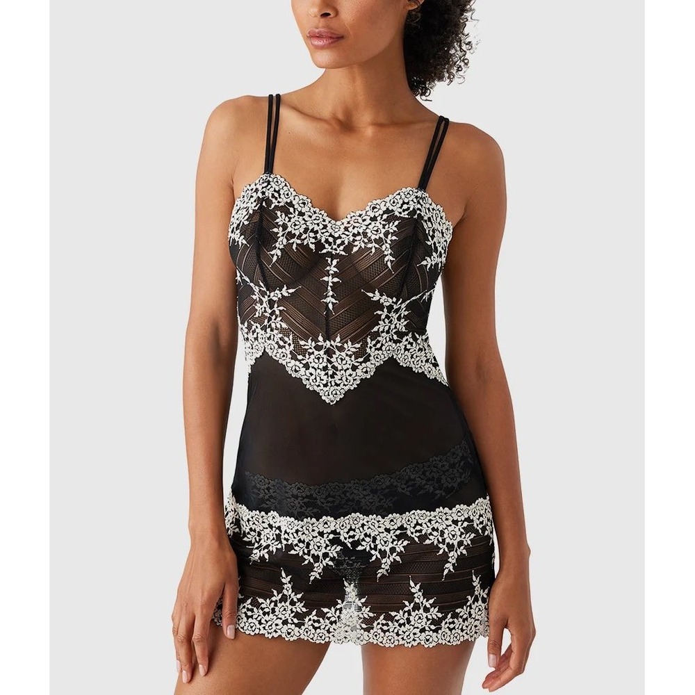 Wacoal Embrace Lace Chemise Black Ivory Floral Mesh Lingerie Nightgown